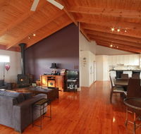Pelican Sands Bed  Breakfast - Tourism Gold Coast