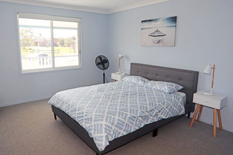Perfect For Two Families - Tourism Gold Coast 3