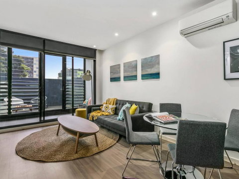 PERFECTLY PRAHRAN - Your Mecca Of Social And Style - Tourism Gold Coast 1