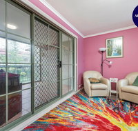 Pet Friendly Home - Pool  Parking - Tennis Court - Tourism Gold Coast