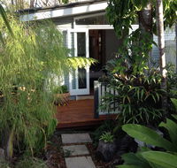 Petrie Garden Studio - Tourism Gold Coast