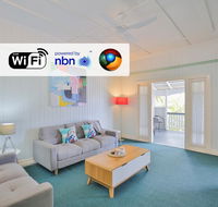Pleasant Place to stay near the Park  FREE WiFi - Tourism Gold Coast