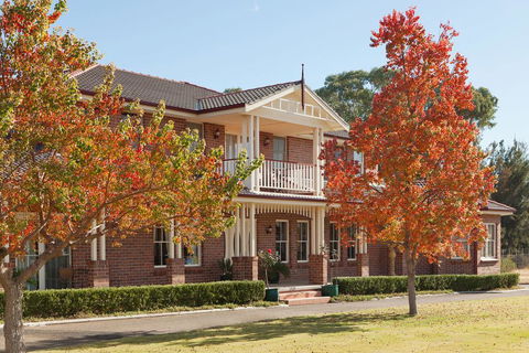 Plumes On The Green Boutique Bed & Breakfast - Tourism Gold Coast 0
