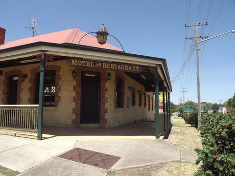 Poet's Recall Motel - Tourism Gold Coast 2