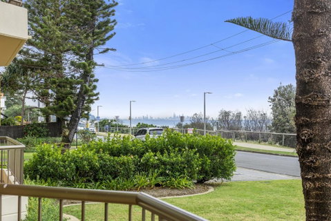 POINTVIEW LODGE, UNIT 1 - Tourism Gold Coast 0
