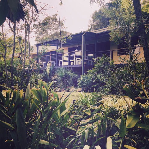 Ponytail Farmhouse - Gold Coast 3