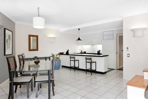 Poolside Apt In Alamanda Beachfront Resort 74 - Tourism Gold Coast 3