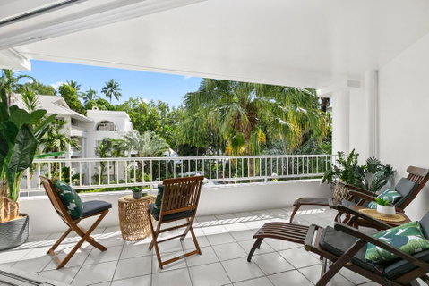 Poolside Apt. In Alamanda Beachfront Resort (56) - Tourism Gold Coast 0