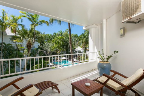 Poolside Apt. In Alamanda Beachfront Resort (67) - Tourism Gold Coast 0