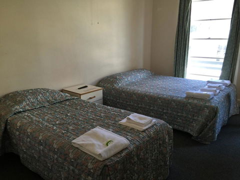 Port Macquarie Hotel - Tourism Gold Coast 1