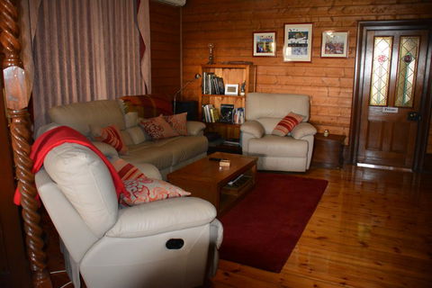 Portarlington Vicarage - Tourism Gold Coast 2