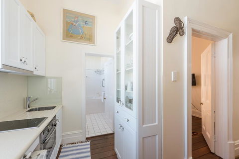 Post Office Apartment - Tourism Gold Coast 3