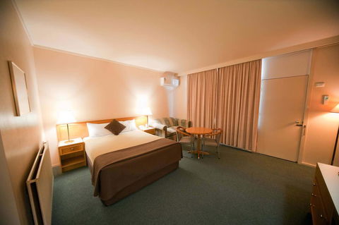 Posthouse Motor Lodge - Tourism Gold Coast 1