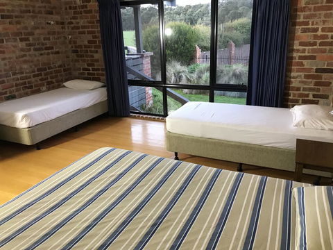 Prom Coast Holiday Lodge - Tourism Gold Coast 1