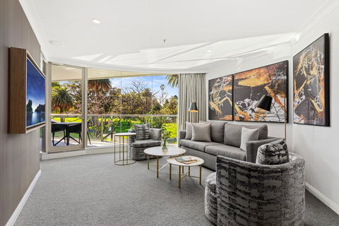 Pullman Quay Grand Sydney Harbour - Tourism Gold Coast 1