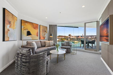 Pullman Quay Grand Sydney Harbour - Tourism Gold Coast 2