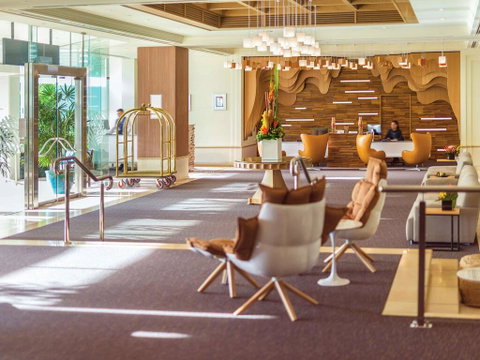 Pullman Reef Hotel Casino - Tourism Gold Coast 0