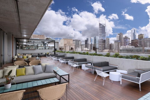 QT Melbourne - Tourism Gold Coast 0