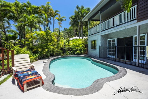 Rain-forest Apartment - Tourism Gold Coast 3