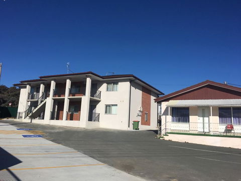 Rainbow Motel - Tourism Gold Coast 1