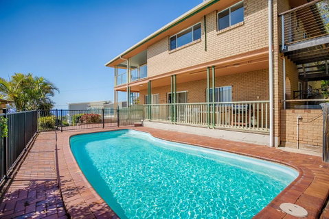 Rainbow Views - Rainbow Beach, Stunning Ocean Views And A Swimming Pool - Tourism Gold Coast 2