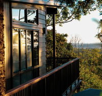 Rainforest Gardens - Luxury Hillside Chalets with Views to Bay  Islands