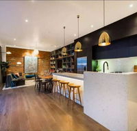 Readyset Glashouse Melbourne - Tourism Gold Coast