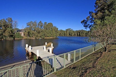 Relax And Enjoy The River - Tourism Gold Coast 0