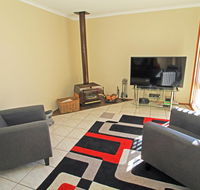 Relax and Unwind in Badgee - Tourism Gold Coast