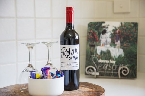 Relax On Ryan @ Robe - Tourism Gold Coast 2