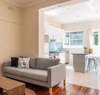 RELAXED FAMILY HOME WILLOUGHBY - Gold Coast