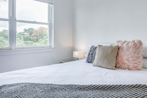 Renovated Art Deco Flat Close To City And Harbour - Tourism Gold Coast 2
