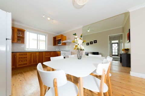 Renovated Cottage Aberdare Hunter Valley - Gold Coast 2