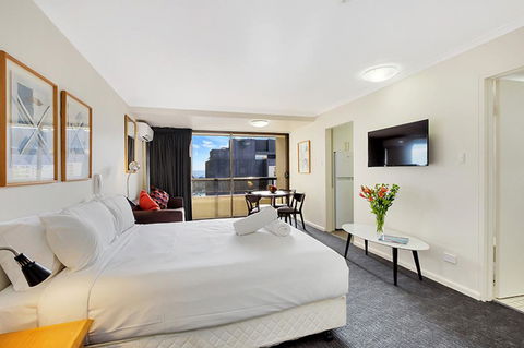 Renovated Stylish Studio - Tourism Gold Coast 0
