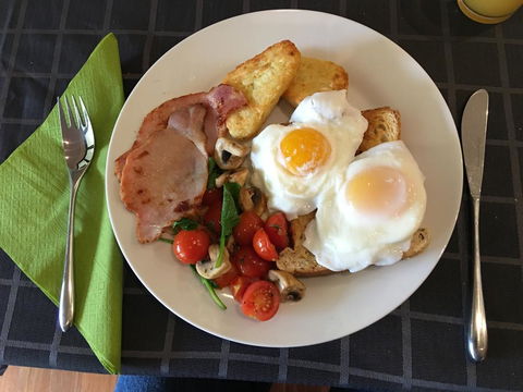 Rickaty On Blackwood - Tourism Gold Coast 3