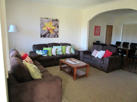 River House Mudgee - Tourism Gold Coast 2