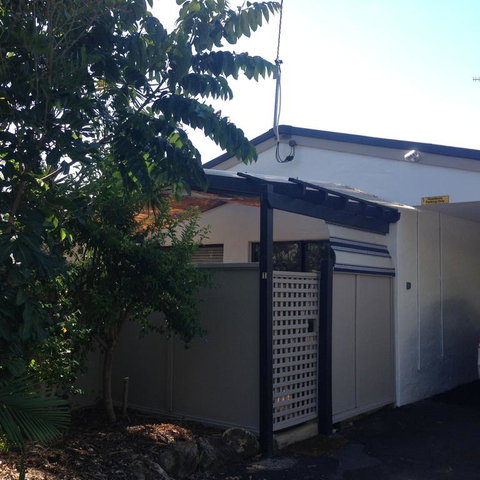 Riverina Beach Villa - Tourism Gold Coast 3