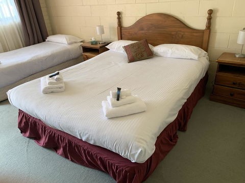 Robertson Country Motel - Tourism Gold Coast 2