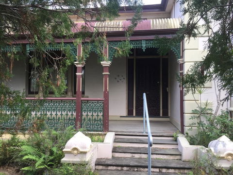 Rosslyn - Tourism Gold Coast 3