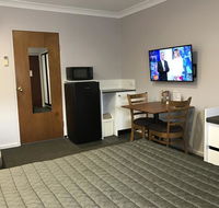 Roydons Motor Inn - Tourism Gold Coast