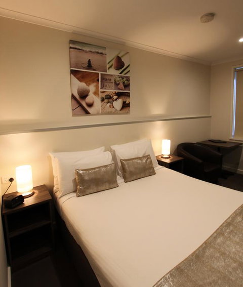 Ryley Motor Inn - Tourism Gold Coast 3