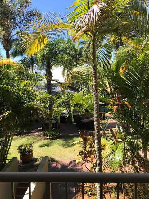 Sanctuary Beach Resort - Tourism Gold Coast 1