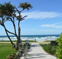 Sanctuary Beach Resort - Tourism Gold Coast