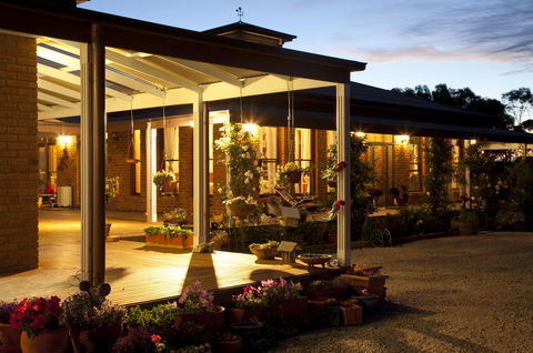 Sanctuary@Waratah - Tourism Gold Coast 3