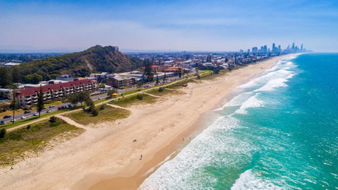 Sandrift Beachfront Apartments - Tourism Gold Coast 3