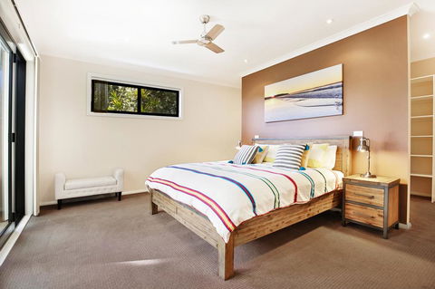 Sandy Bottom - Pet Friendly - 3 Min Walk To Beach - Tourism Gold Coast 3