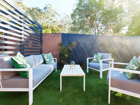 Sandy Point Road, 51 - Tourism Gold Coast 3