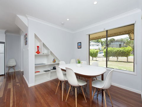 Sandy Point Road, 98, Eden By The Bay - Tourism Gold Coast 3