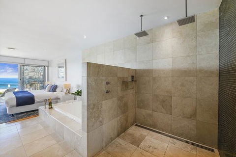 Sapphire Sands Beach House - Tourism Gold Coast 3