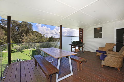 Sea Mist - Pet Friendly - Direct Access To Beach - Tourism Gold Coast 2